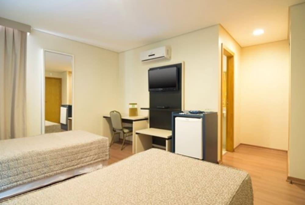 Hotel Financial Belo Horizonte Exterior foto